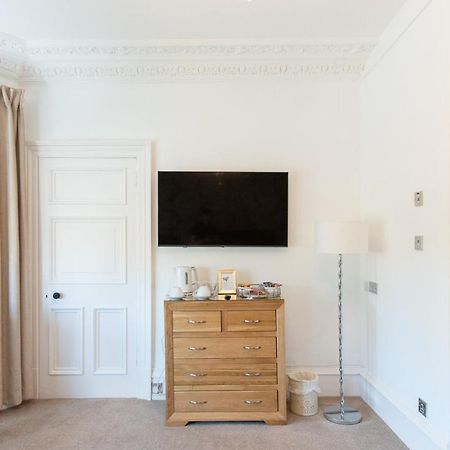 3 Bedroom Villa Attached To Host Home Free Parking Perth Esterno foto