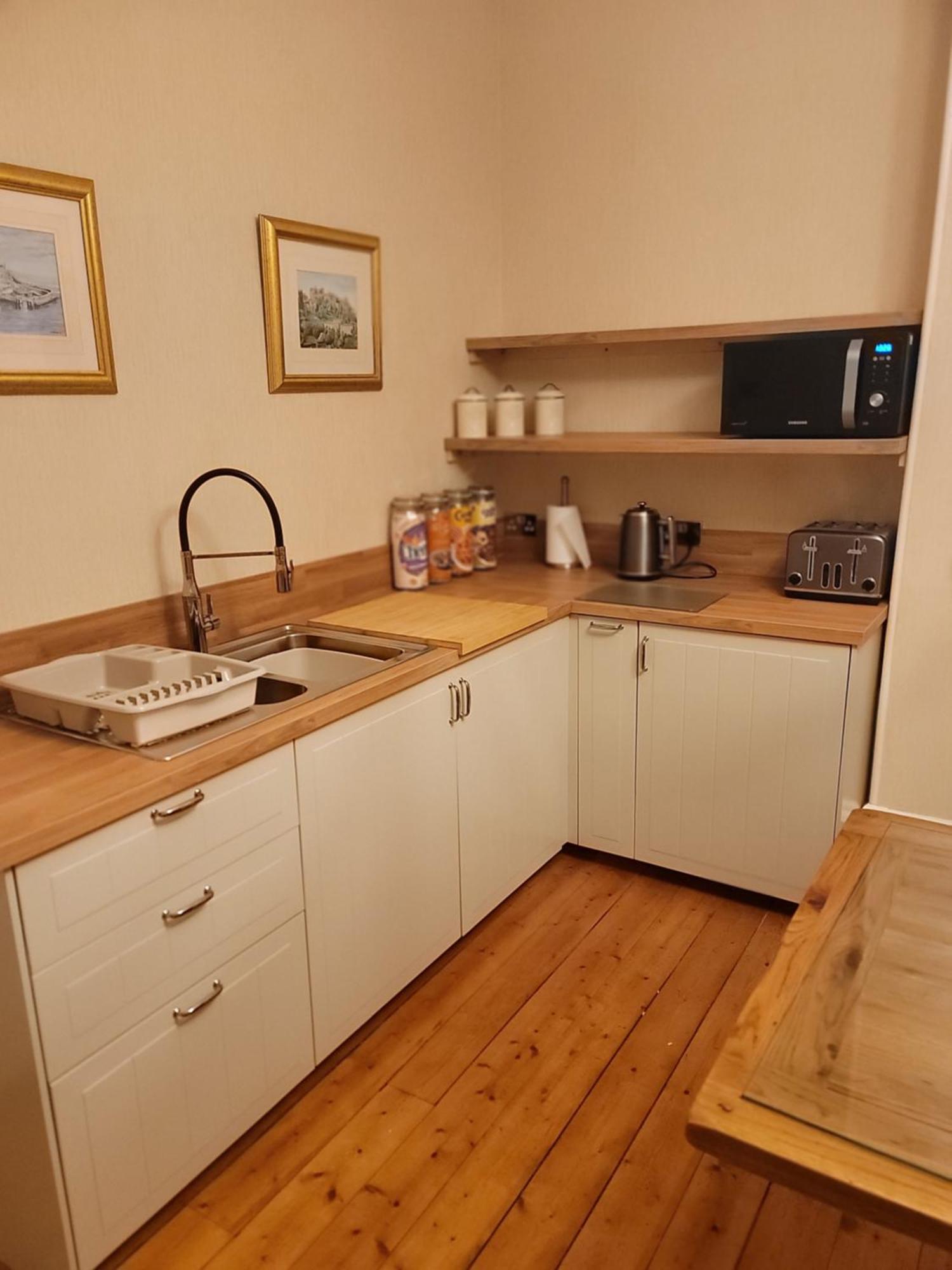 3 Bedroom Villa Attached To Host Home Free Parking Perth Esterno foto